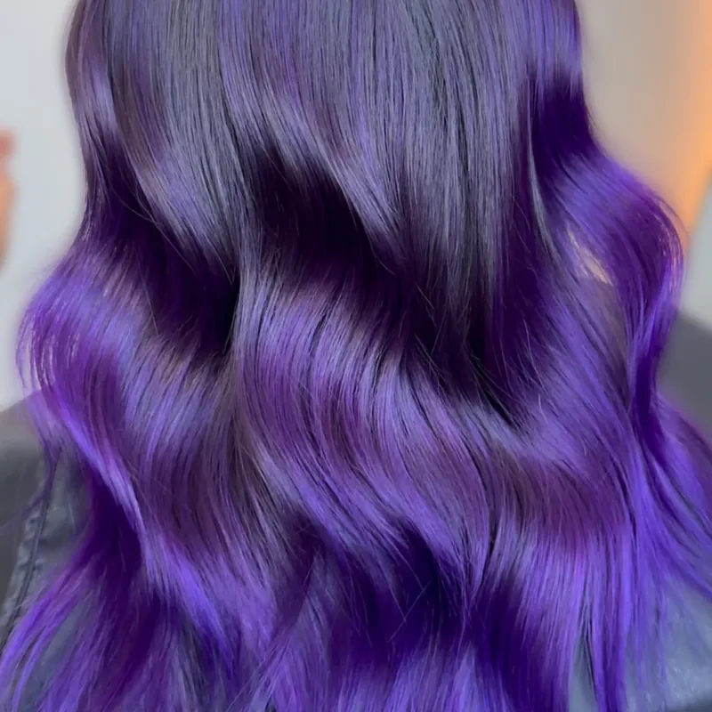 Dimensional blonde hair color by Hair by Syd