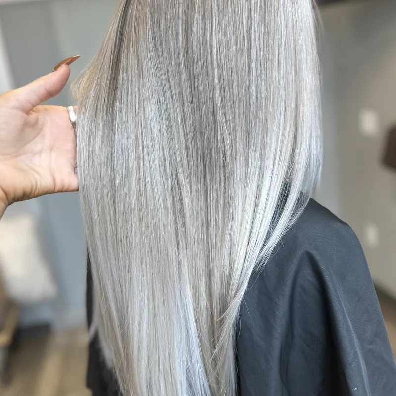 Warm blonde color transformation